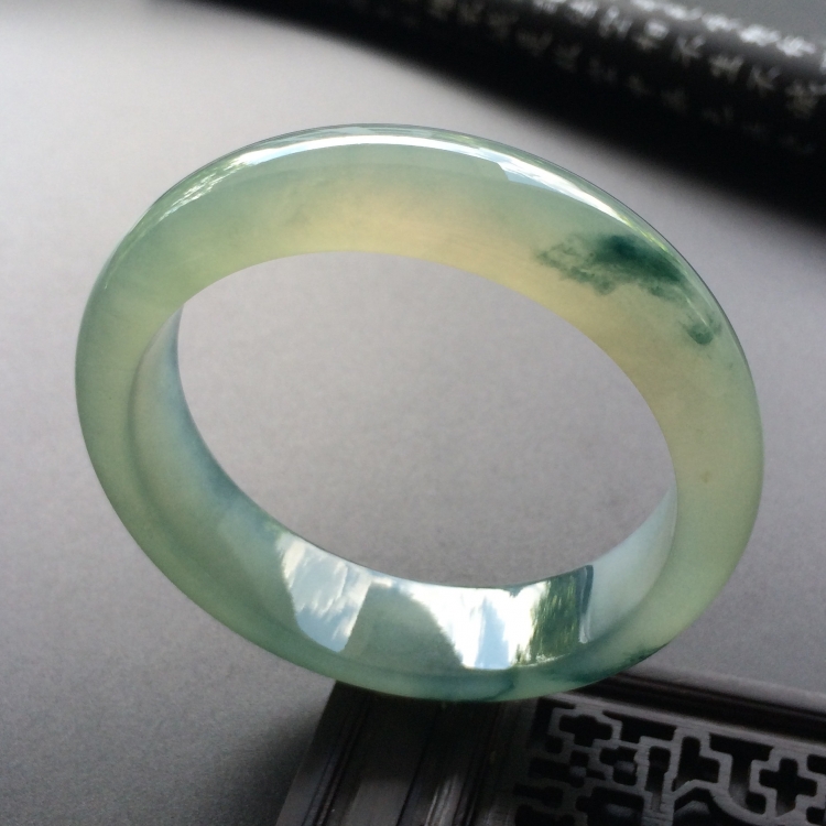 （超值推荐）冰种飘花手镯（57.3mm）