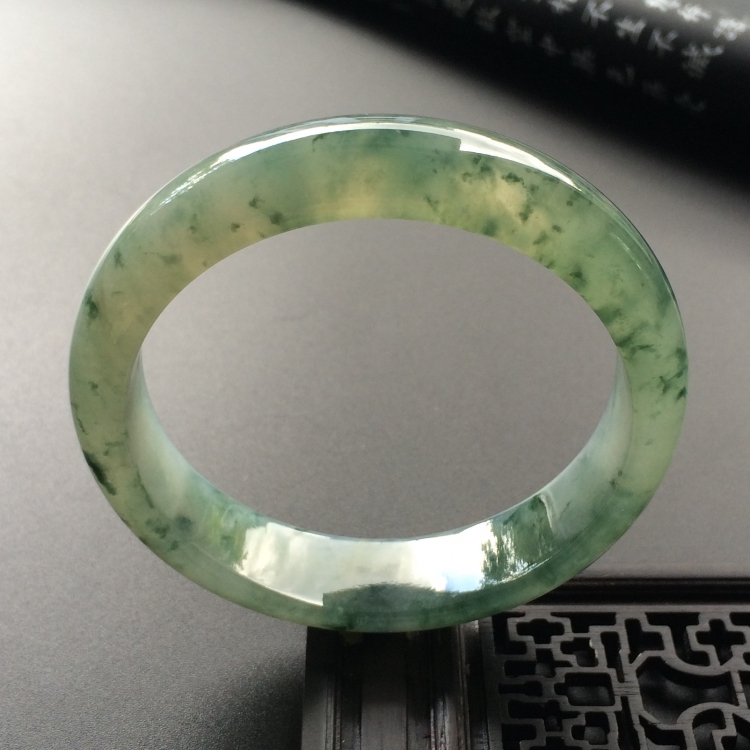 （超值推荐）冰种飘花手镯（57.3mm）