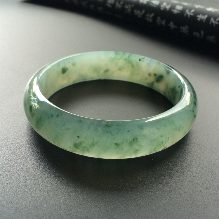 （超值推荐）冰种飘花手镯（57.3mm）