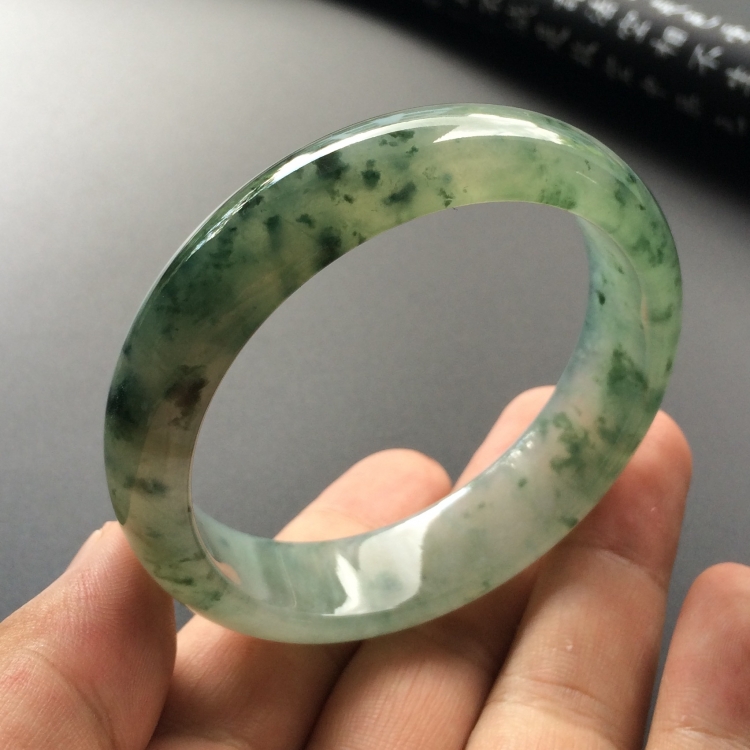 （超值推荐）冰种飘花手镯（57.3mm）