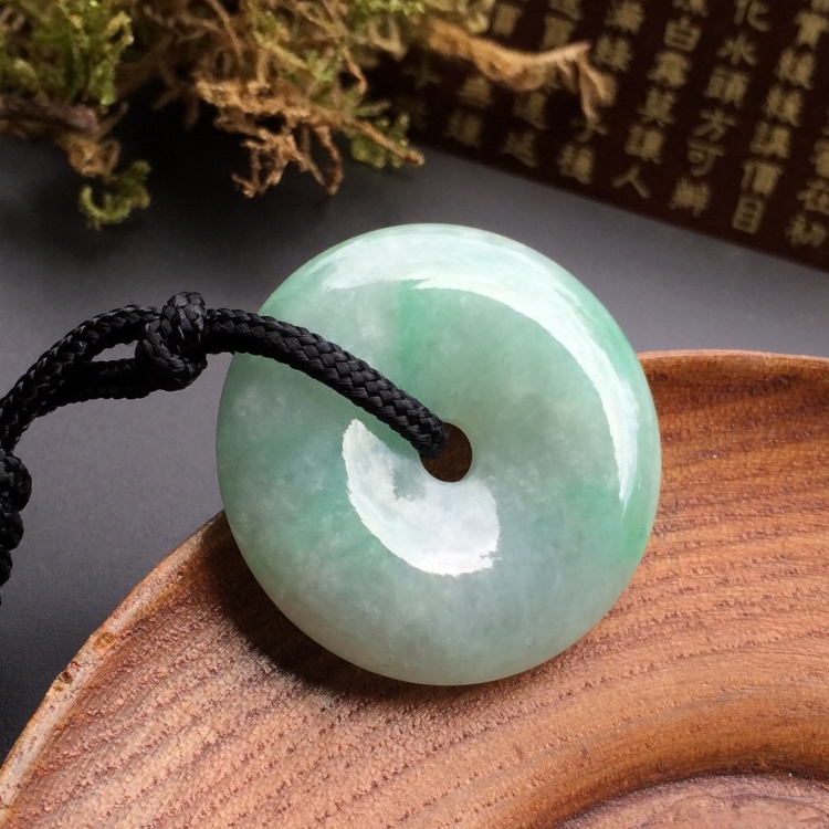 （超值推荐）糯冰种晴水平安扣挂件