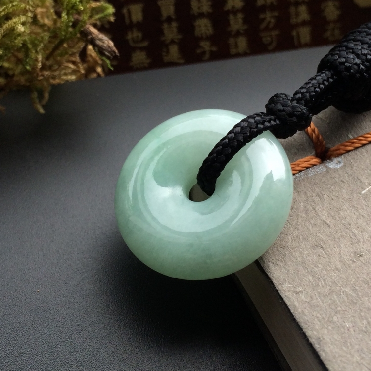 （超值推荐）糯冰种晴水平安扣挂件
