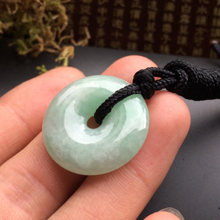 （超值推荐）糯冰种晴水平安扣挂件