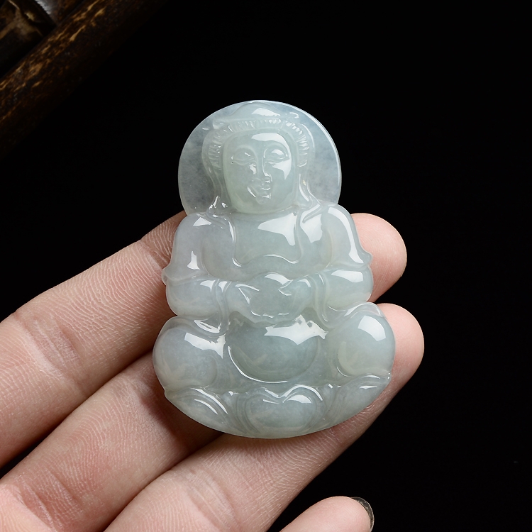 糯冰种晴水观音挂件