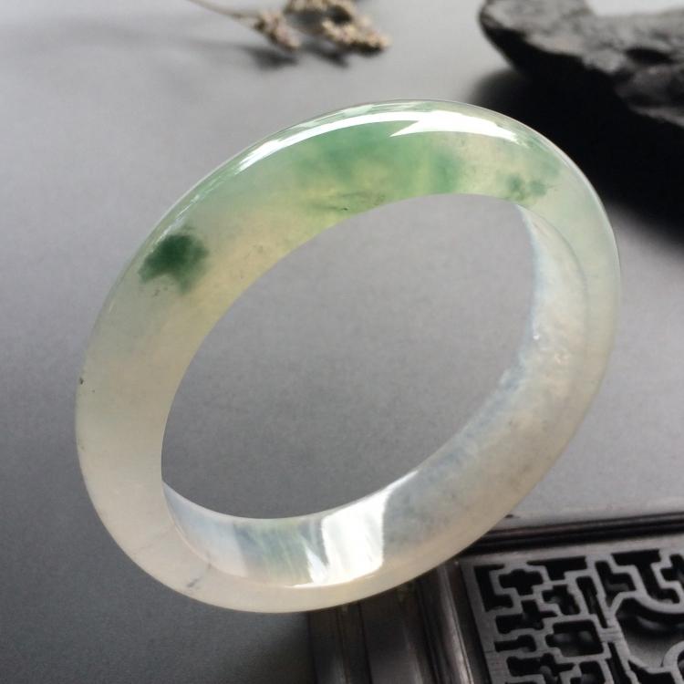 （超值推荐）冰种飘花手镯（57.8mm）