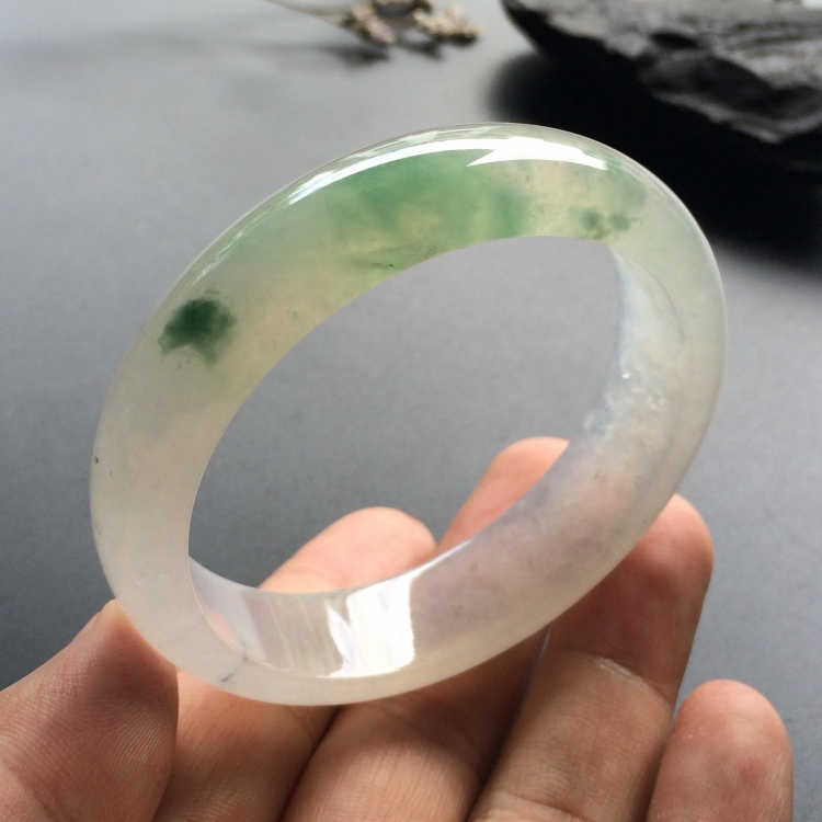 （超值推荐）冰种飘花手镯（57.8mm）