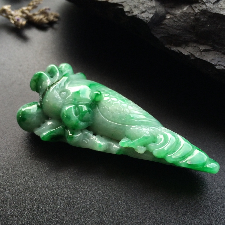 （超值推荐）糯冰种飘翠英明神武挂件