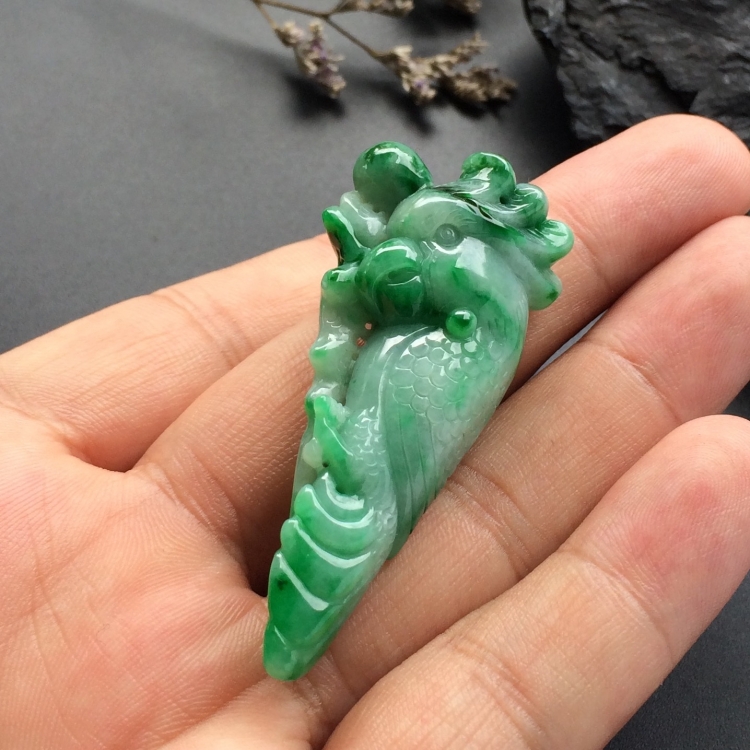 （超值推荐）糯冰种飘翠英明神武挂件