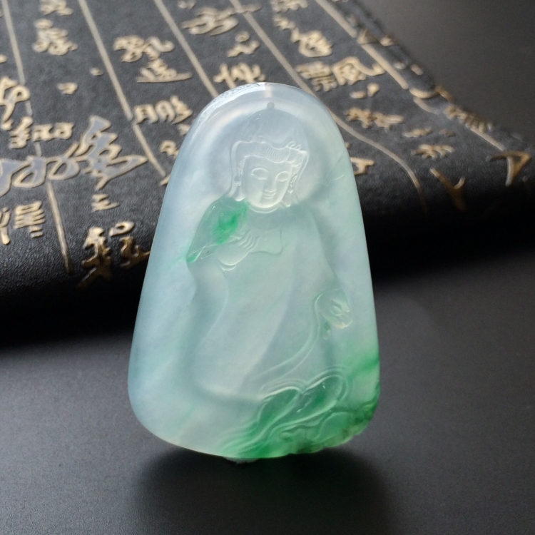 (超值推荐)冰种飘绿花观世音挂件