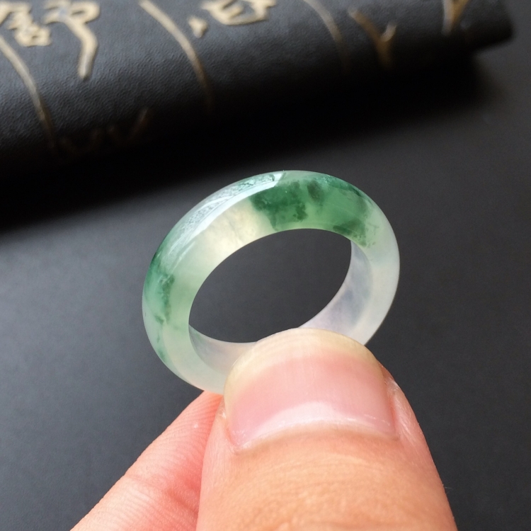 (超值推荐)冰种飘花指环一对走