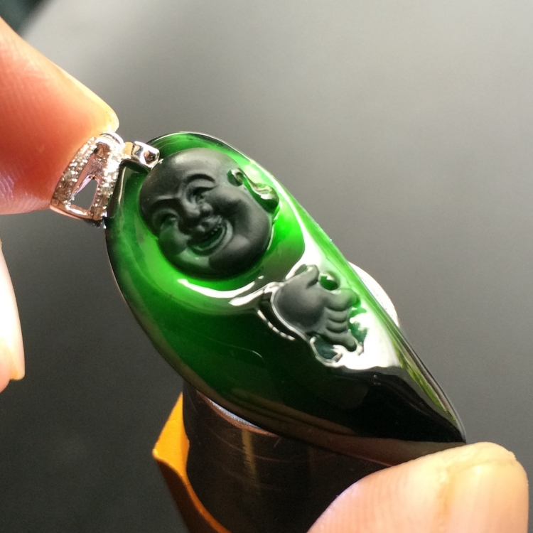 （超值推荐）冰种墨翠玉佛挂件