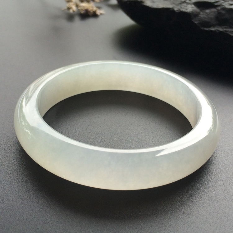 （超值推荐）冰种淡晴水手镯（53.6mm）