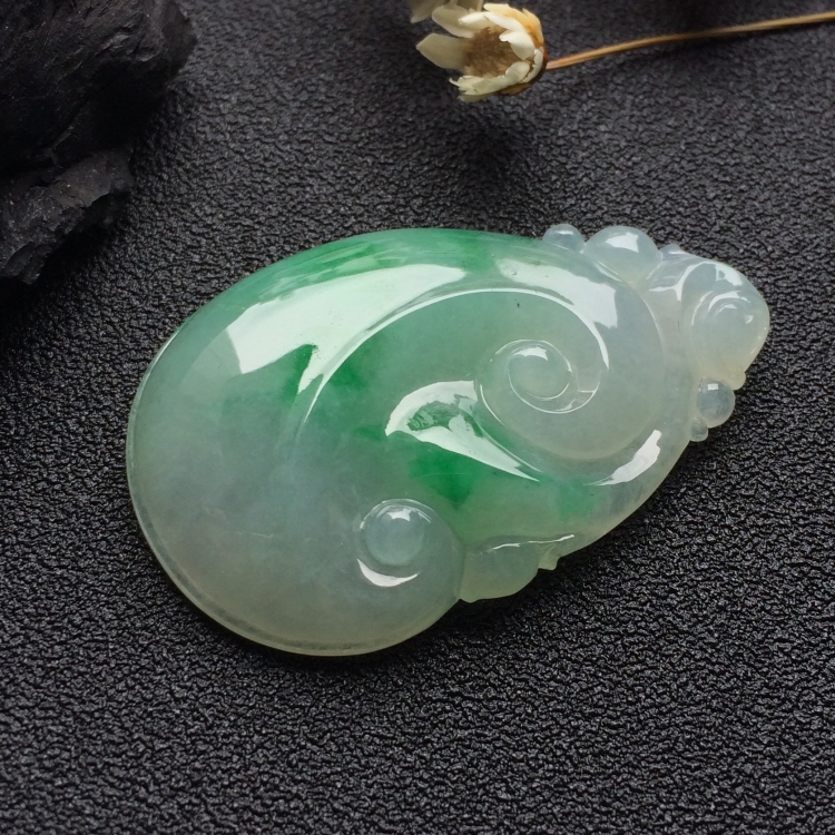 （超值推荐）糯冰种飘翠如意挂件