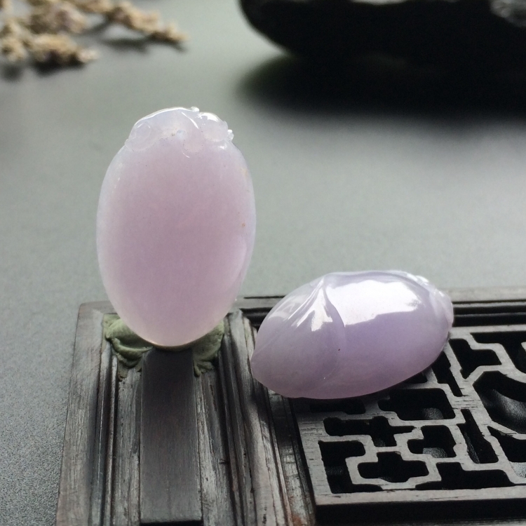 （超值推荐）糯冰种紫罗兰福瓜挂件（一对）