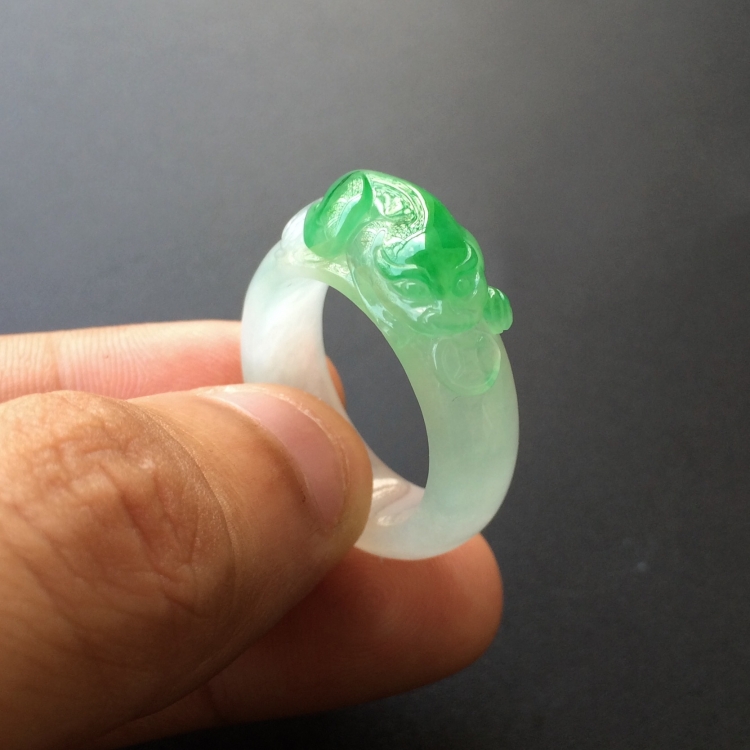 (超值推荐)冰种飘翠金蟾指环