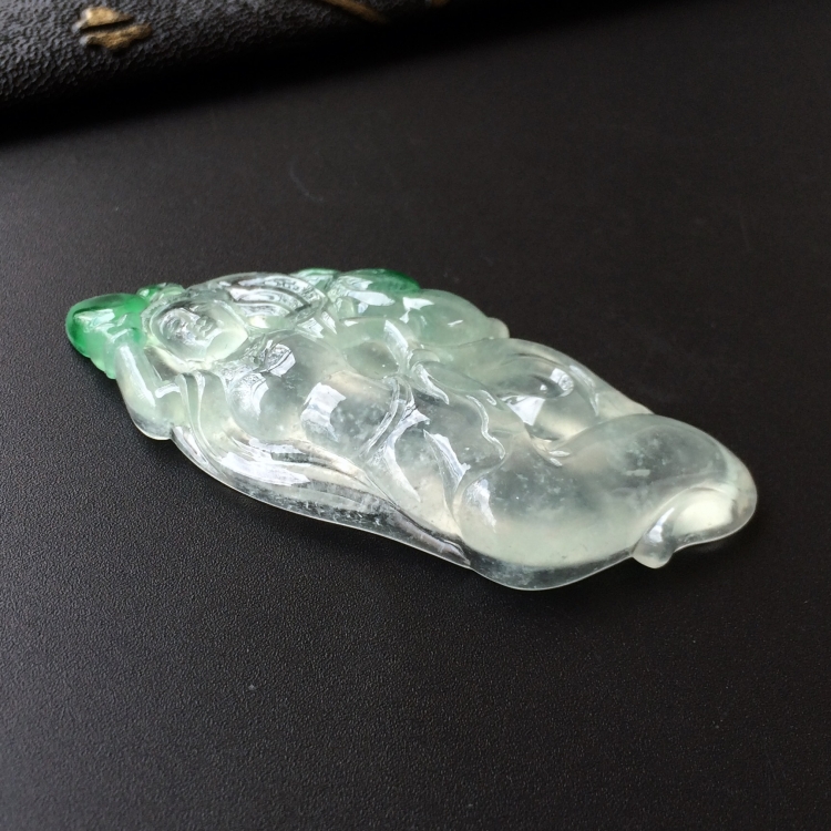 (超值推荐)冰种飘翠女蜗补天挂件