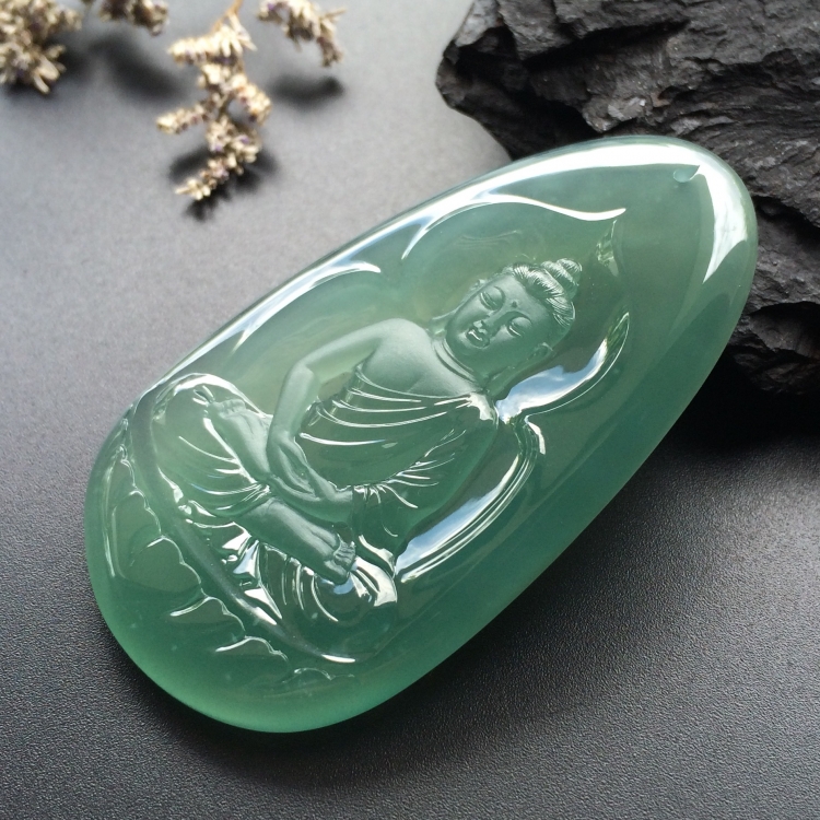 （超值推荐）（玉雕名家高松峰作品）冰种晴水阿弥陀佛挂件
