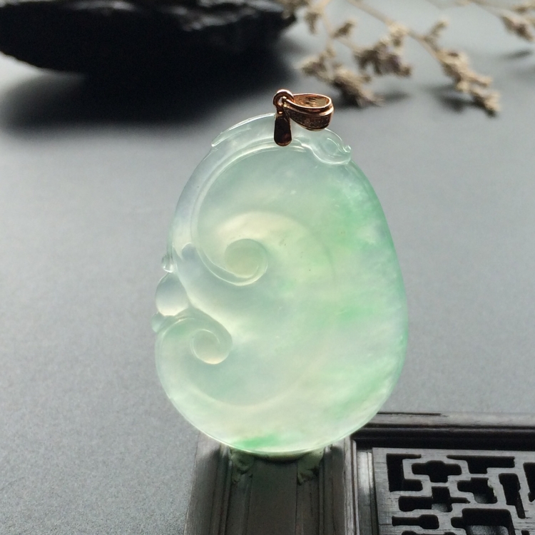 （超值推荐）冰种略飘翠如意挂件