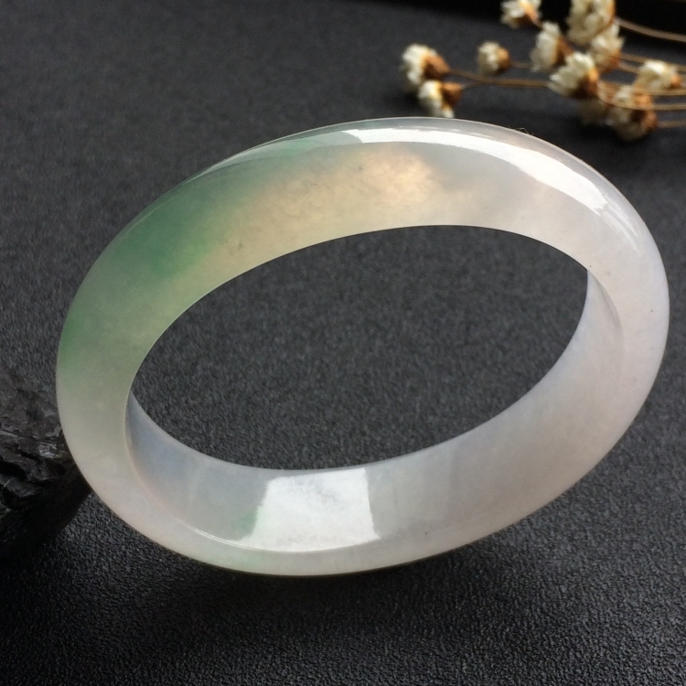 （超值推荐）冰种飘花贵妃镯（54.5mm-45.2mm）