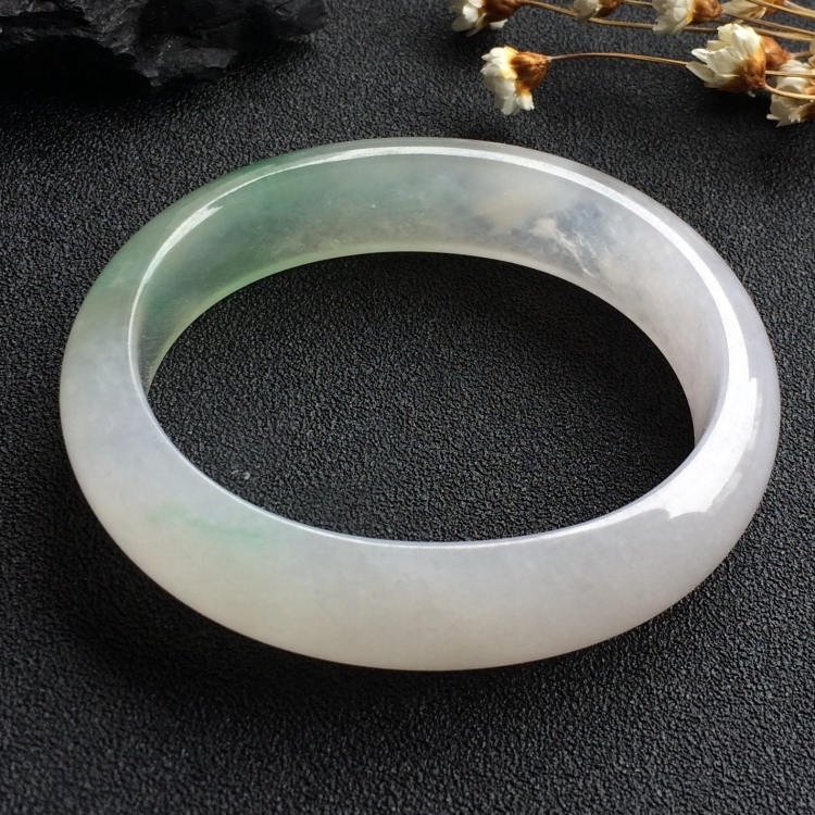 （超值推荐）冰种飘花贵妃镯（54.5mm-45.2mm）