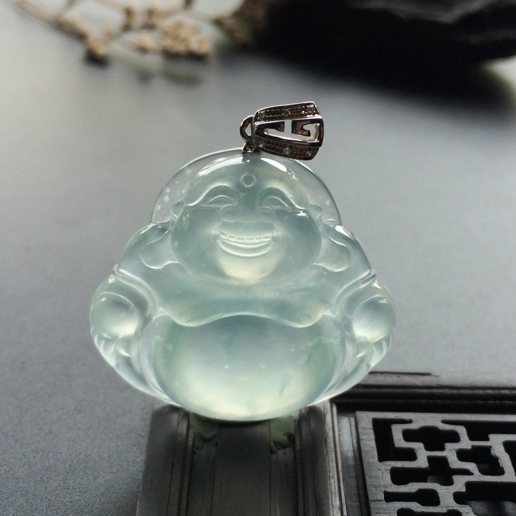 （超值推荐）冰种略飘花玉佛挂件