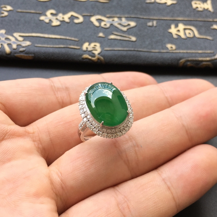 (超值推荐)冰种深绿镶白金钻石戒指