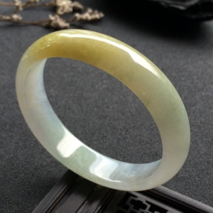 （超值推荐）糯冰种黄翡贵妃镯（55mm-49mm）