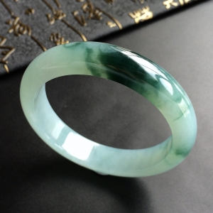 (超值推荐)糯冰种飘花手镯(54.8mm)