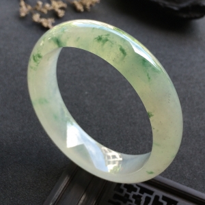 （超值推荐）冰种飘花手镯（57.8mm）