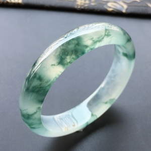 (超值推荐)冰种飘花手镯(56.6mm)