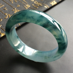 (超值推荐)冰种飘花手镯(59.8mm)