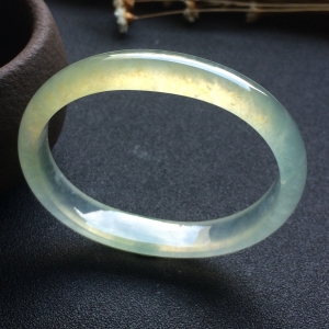 （超值推荐）冰种淡黄翡贵妃镯（54.4mm-44mm）