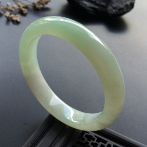 （超值推荐）糯冰种晴水手镯（55mm）