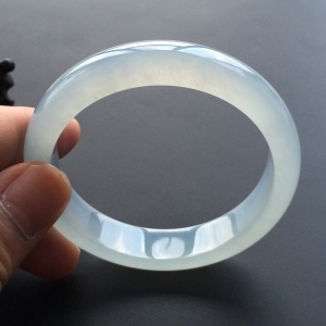 (超值推荐)冰种晴水手镯(56.3mm)