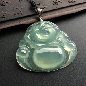 （超值推荐）冰种淡晴水玉佛挂件