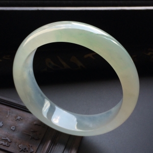 （超值推荐）冰种淡晴水手镯（57.5mm）