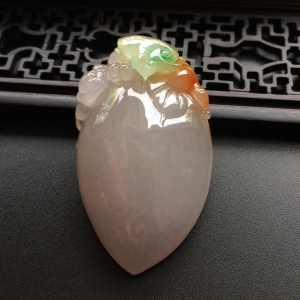 （超值推荐）糯冰种淡三彩福瓜挂件