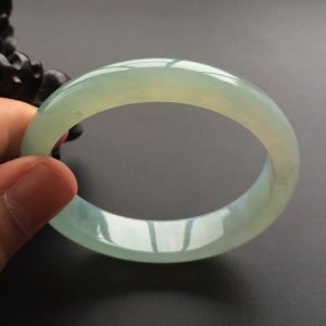 (超值推荐)冰种晴水贵妃镯(56.7mm-50.1mm)