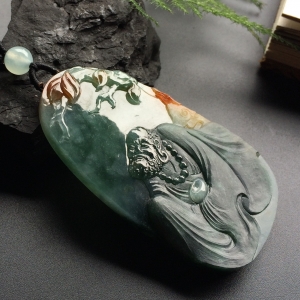 （超值推荐）糯冰种飘花略带红黄翡达摩挂件