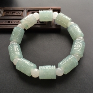 (超值推荐)糯冰种晴水手链