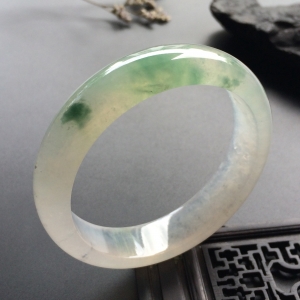 （超值推荐）冰种飘花手镯（57.8mm）