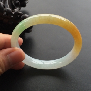 (超值推荐)糯冰种黄加绿手镯(56.6mm)