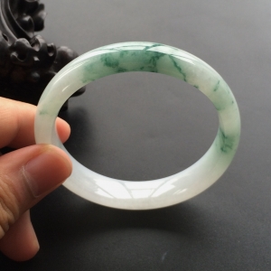(超值推荐)糯冰种飘花手镯(58.6mm)