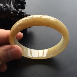 (超值推荐)糯冰种黄翡手镯(59.7mm)