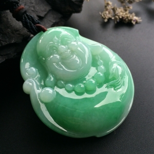 （超值推荐）糯冰种绿晴水玉佛挂件