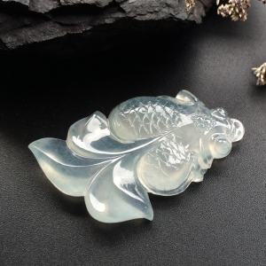 （超值推荐）冰种淡晴水年年有余挂件