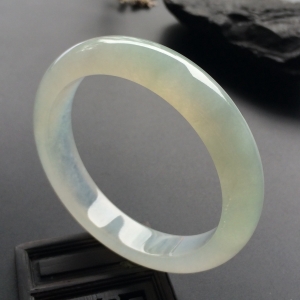 （超值推荐）冰种淡晴水手镯（56mm）