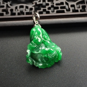 （超值推荐）糯冰种阳绿白菜挂件