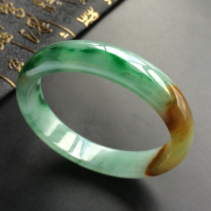 (超值推荐)糯冰种黄加绿手镯(60.5mm)