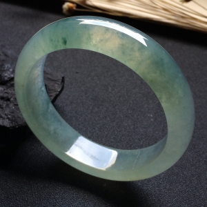 （超值推荐）冰种飘花手镯（58mm）